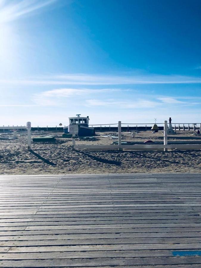 Son Des Mouettes Plage Trouville-sur-Mer Bagian luar foto